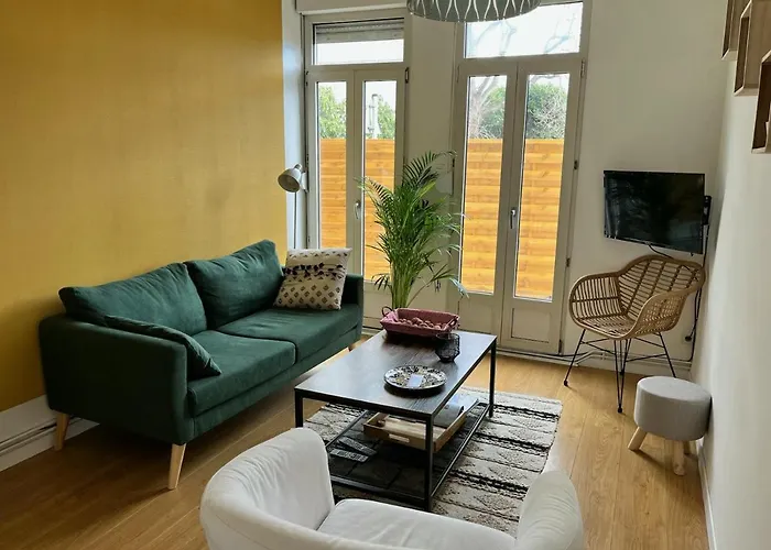 Appartement Avec Terrasse Salle De Sport Et 3 Chambres